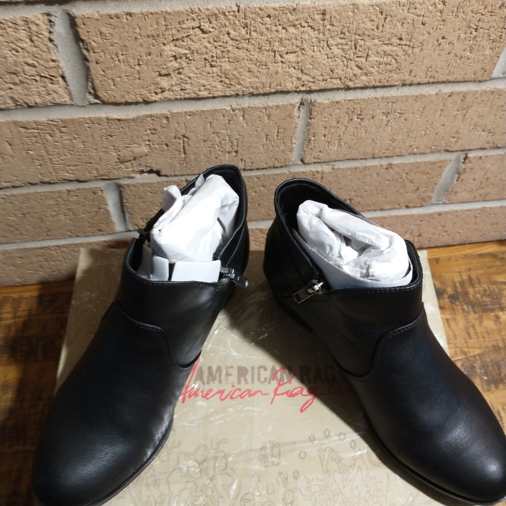 American Rag Booties
